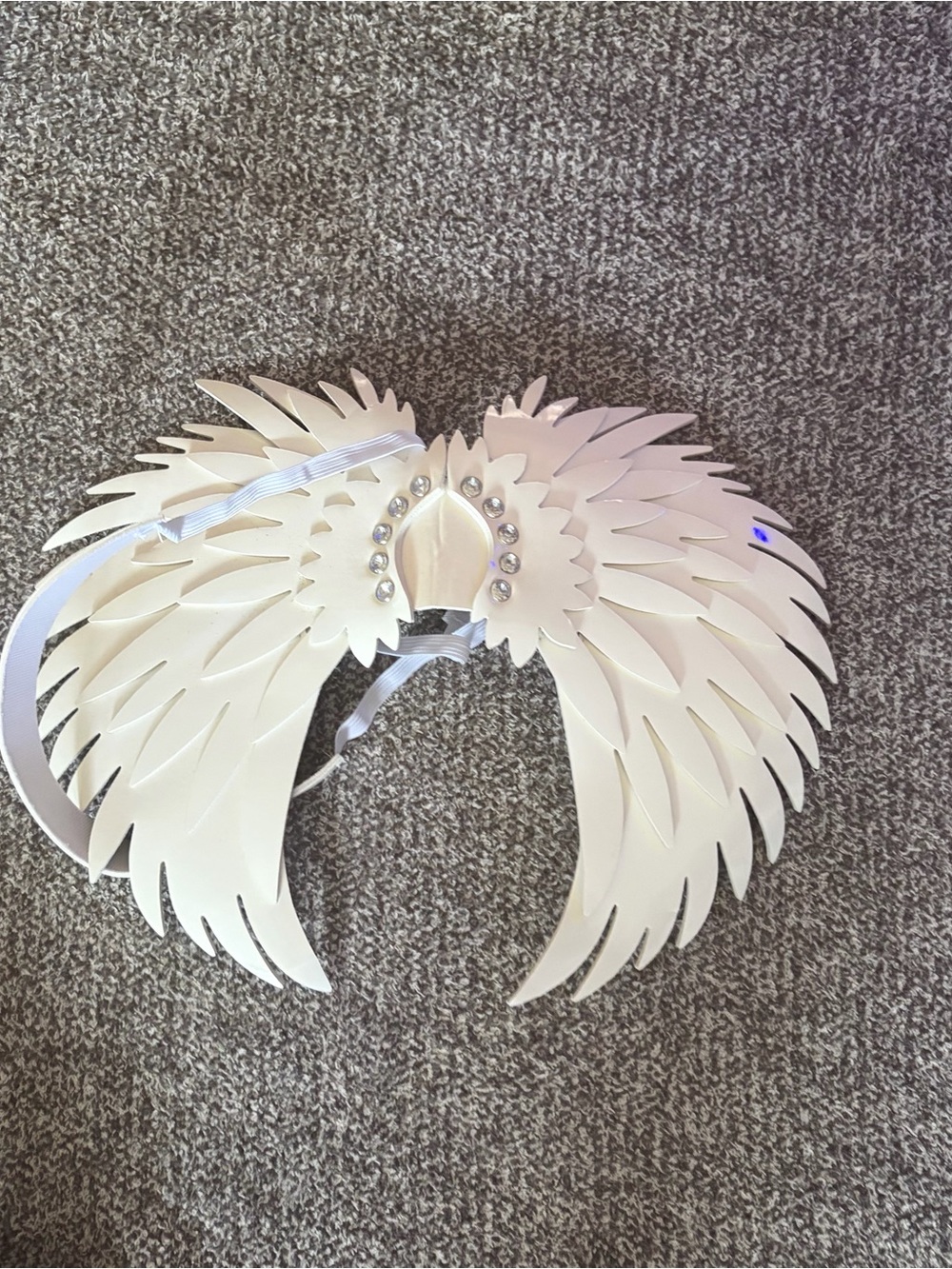 Fallen wings White Decorative Angel Wings Wall Accent with Rhinestone Detail